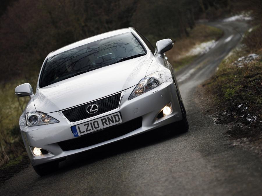  Lexus IS250 F-Sport 2010 года  (UK) (фото 24 из 29)